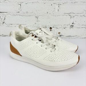 Steve Madden Brixx White Perforated Laced Sneakers 9